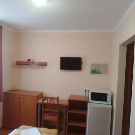Anna Nocleg ze śniadaniem 2*